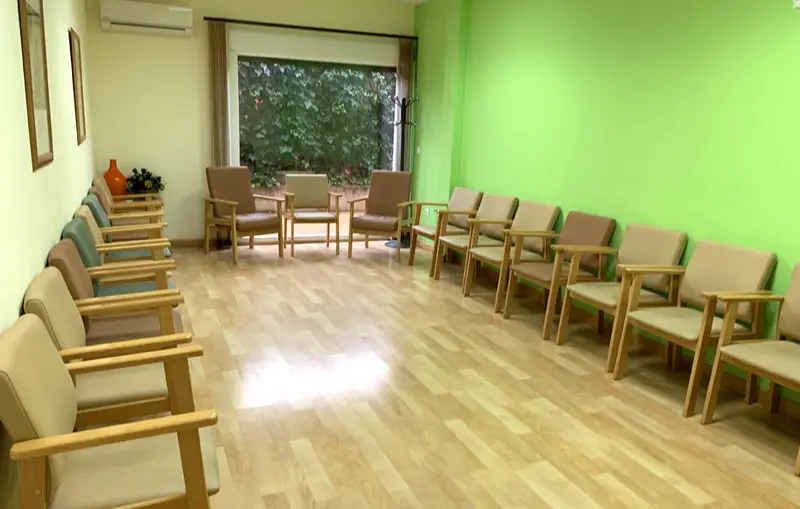 Sala de estar de Residencia de Mayores El Pinar, en Almodóvar del Campo