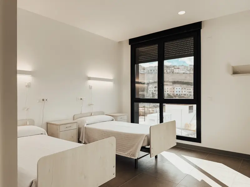 Habitación de Residencia y Centro de Día Las Encebras, en Chinchilla de Montearagón