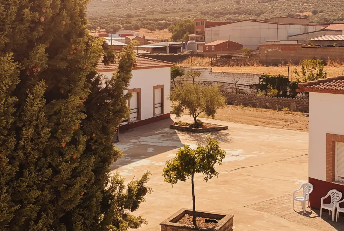 Fachada de Residencia de Mayores y Centro de Día San Blas, en Agudo