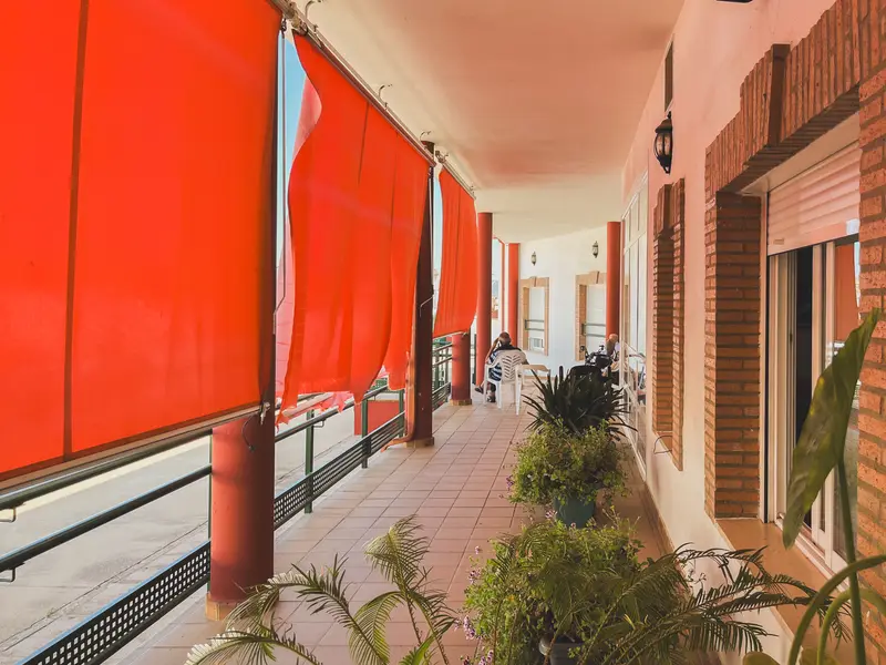 Terraza de Residencia de Mayores y Centro de Día San Blas, en Agudo