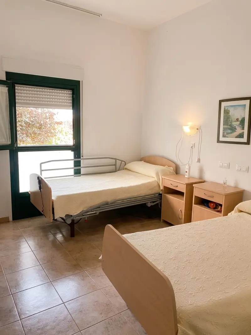 Habitación de Residencia de Mayores y Centro de Día San Gregorio, en Pozuelo de Zarzón