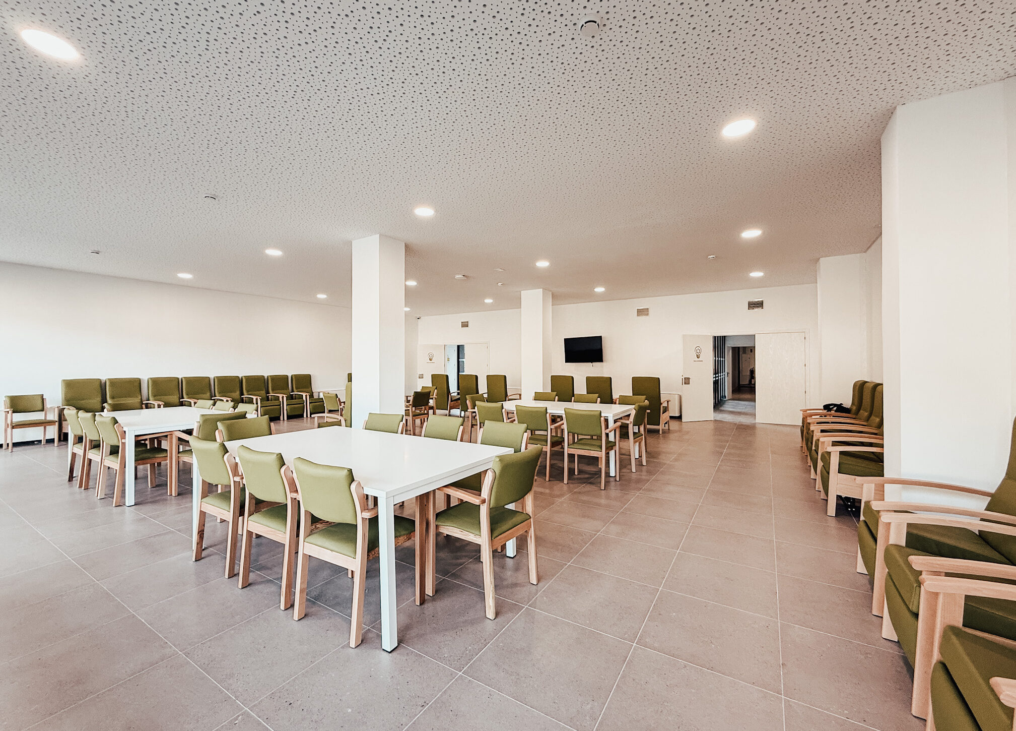 comedor de la residencia de mayores y centro de día de Chinchilla de Montearagón